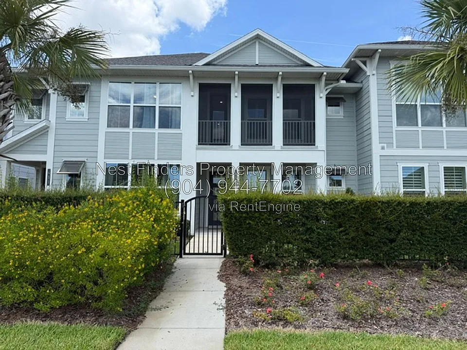 435 Crestview Dr