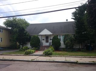15 Willers St, West Roxbury, MA 02132