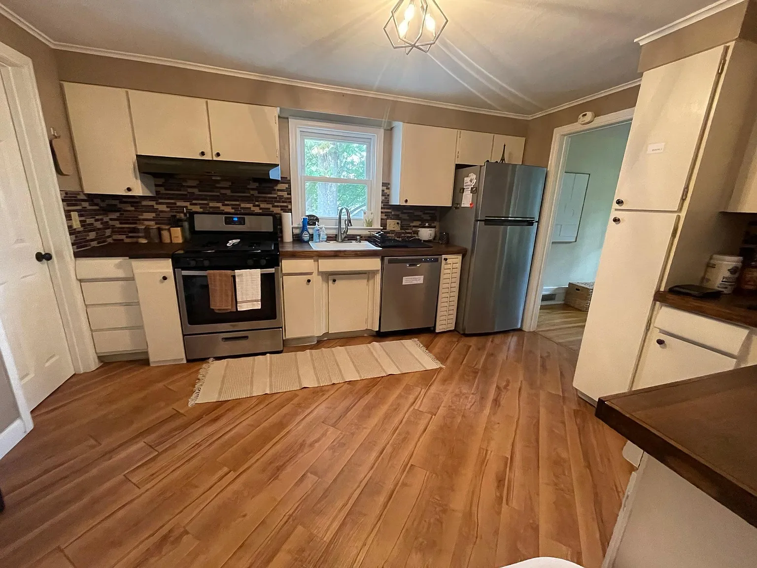 1 bed, $950 — Photo 4