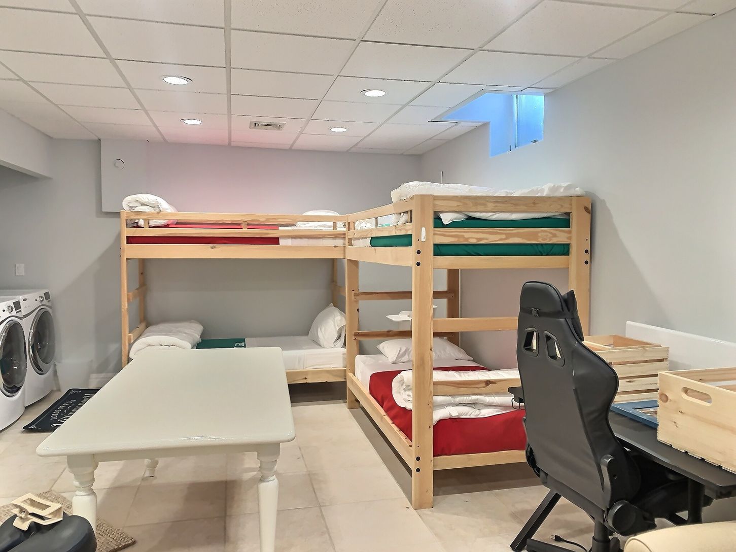  Laundry area