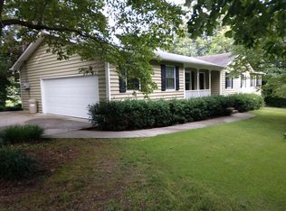 5039 Village Dr, Cohutta, GA 30710