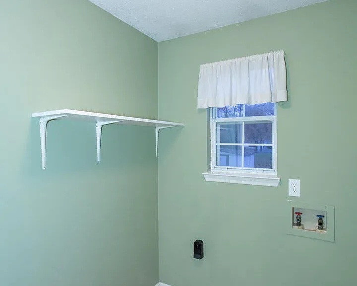 5609 Landrum Dr — Photo 11