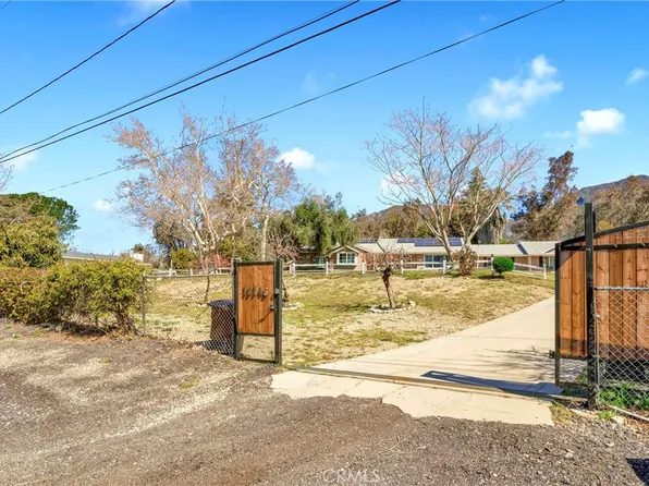 18146 Hillcrest Dr, San Bernardino, CA 92407