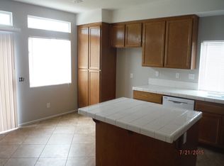 1418 Windrider St, San Jacinto, CA 92582