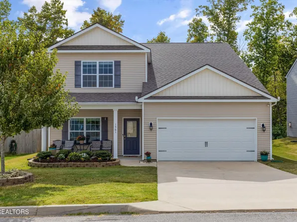 1561 Sergeant Ln, Knoxville, TN 37932