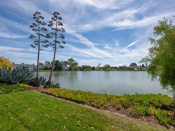 642 Marlin Ct, Redwood City, CA 94065