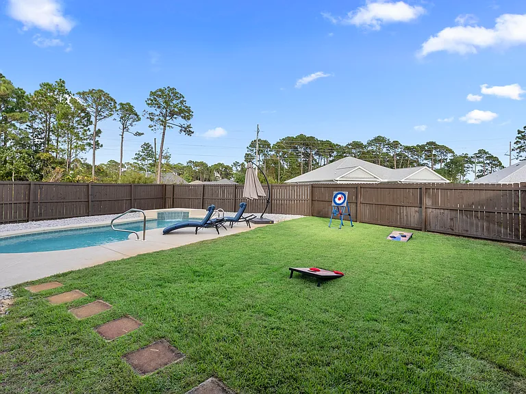 321 Jase Ct — Photo 45