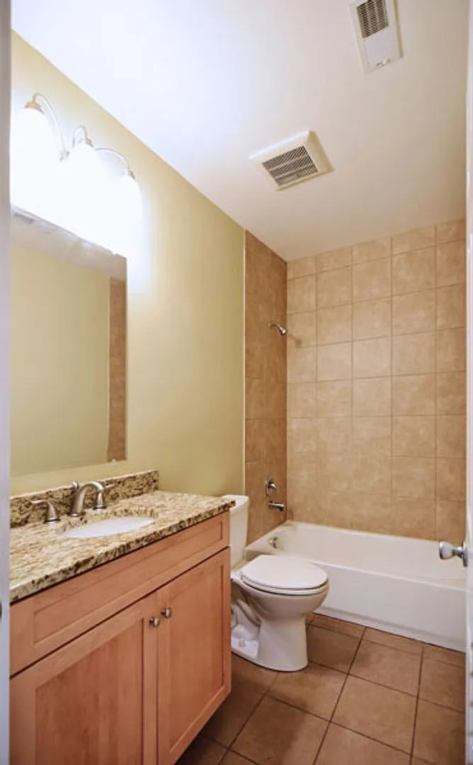 4 bed, 2.0 bath, $1,595 — Photo 4