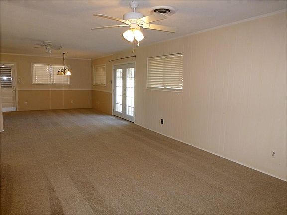 4th image of 1018 Monette Dr