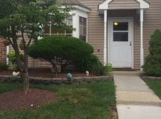 44 Cloister Ct, Old Bridge, NJ 08857