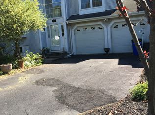 71 Bonnie Dr, Middletown, NJ 07748