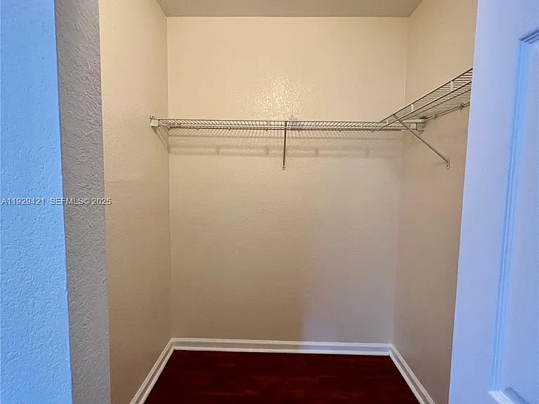 8208 SW 29th St #101 — Photo 10