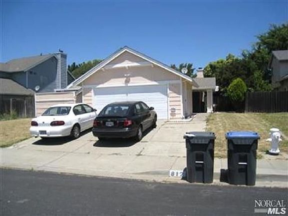 5th image of 812 San Remo St
