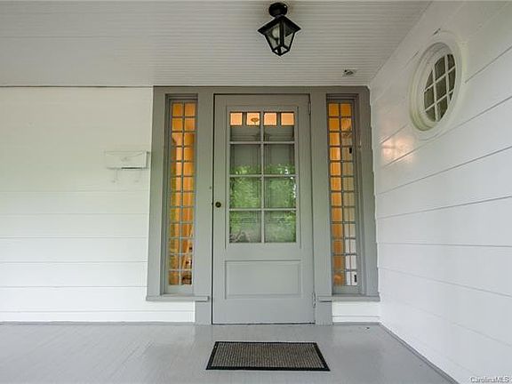 5th image of 1004 E Broad St