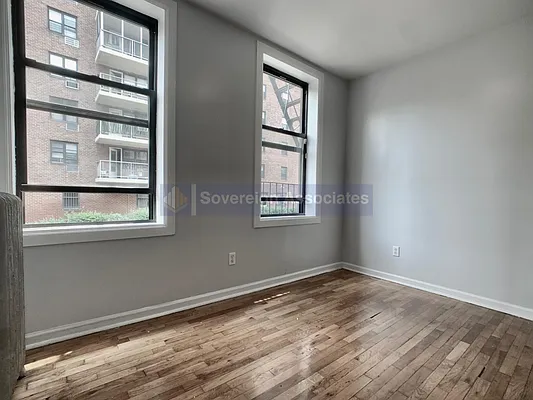 Rented by Sovereign Associates | media 2