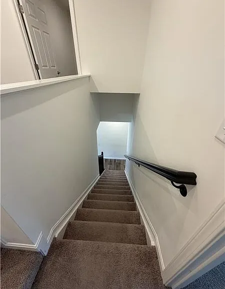 4208 Aine Dr — Photo 22