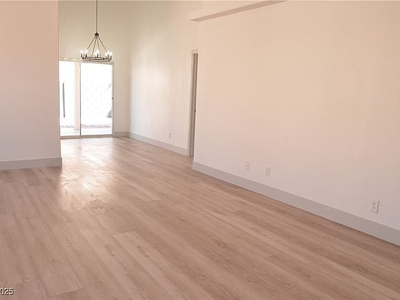 4th image of 9604 Flying Eagle Ln