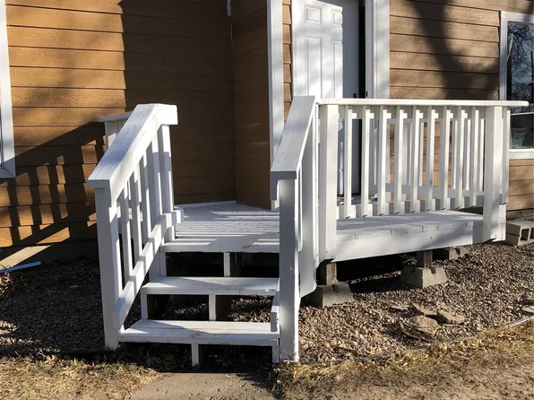 150 Largent St, Sun River, MT 59483