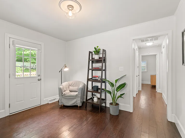 1825 Windham Pl — Photo 24