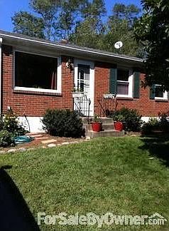 1st image of 165 Bourne Ave