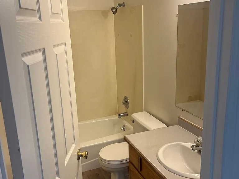 1847 W Garden Dr — Photo 8