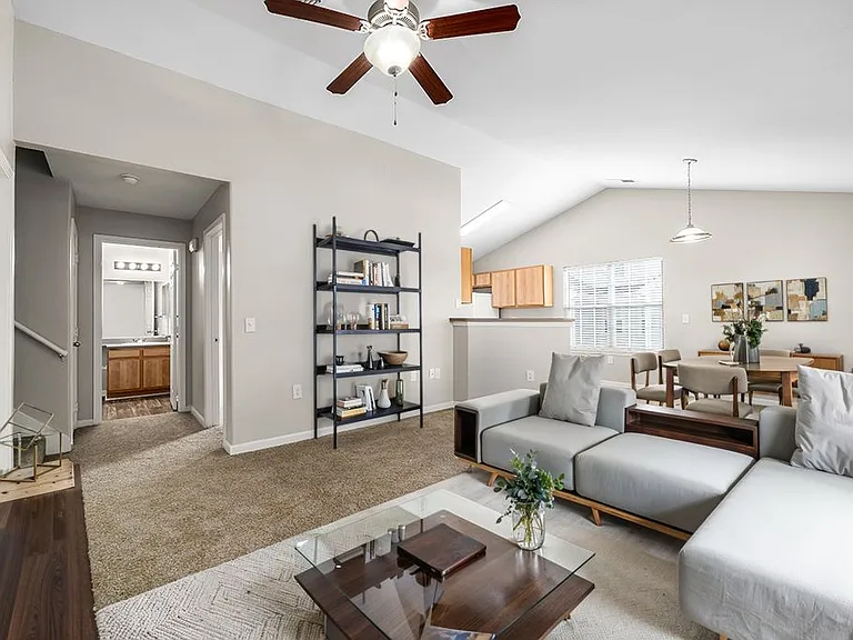 Cedar - 3 Bed / 2 Bath - 1,390 Sq.Ft.