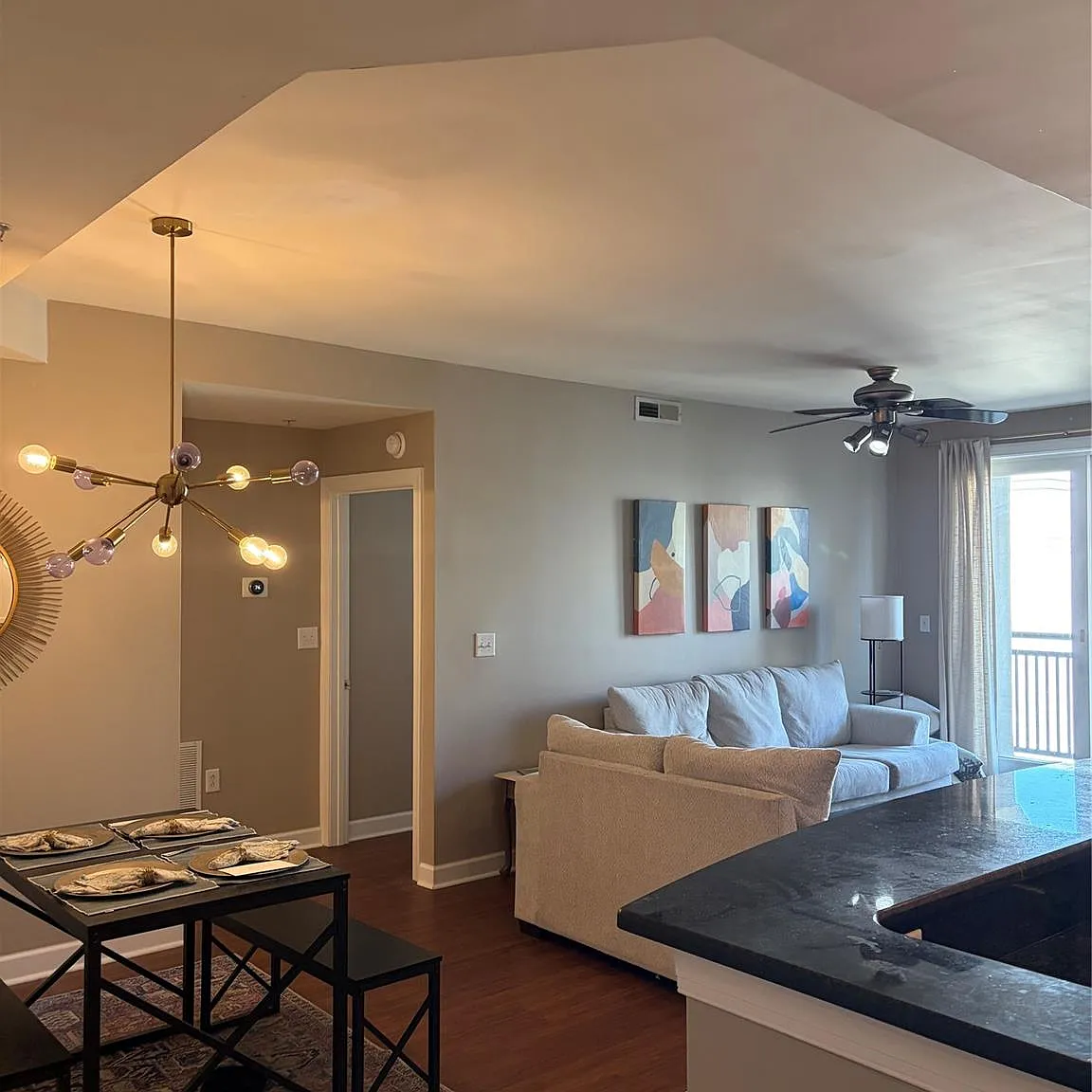 1 bed, 1.0 bath, 878 sqft, $1,750 — Photo 3