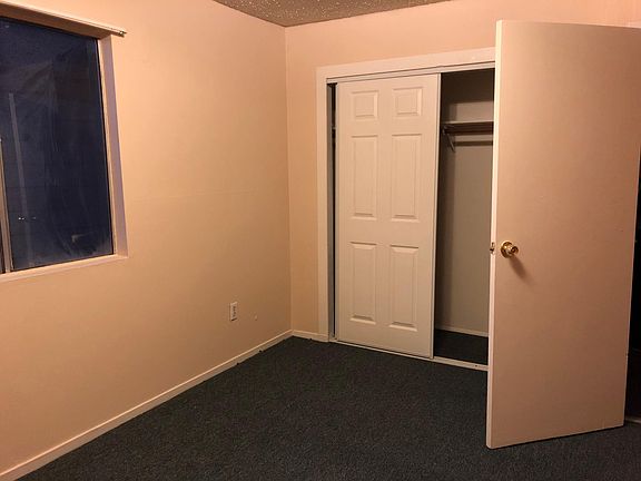 2nd image of 217 N Delaware St APT 3