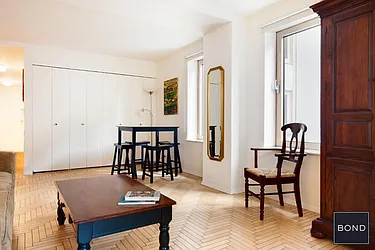 Rented by Bond New York