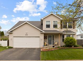 2504 Springside Dr, Crest Hill, IL 60403