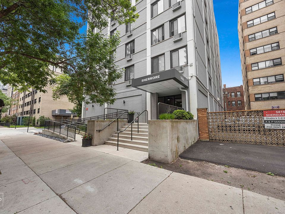 1st image of 5800 N Sheridan Rd #43