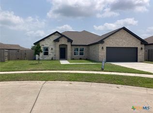 212 Andrea Ct, Victoria, TX 77904