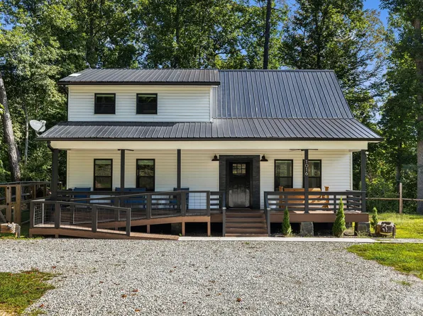 1016 Fontana Rd, Bryson City, NC 28713