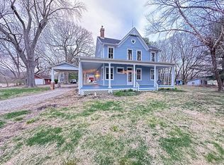 7015 W Southport Rd, Peoria, IL 61615