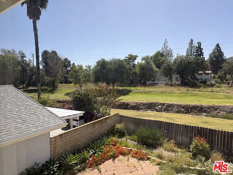 5867 Cape Horn Dr — Photo 14