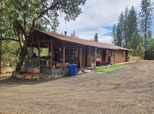 1000 Five Cent Gulch St, Weaverville, CA 96093