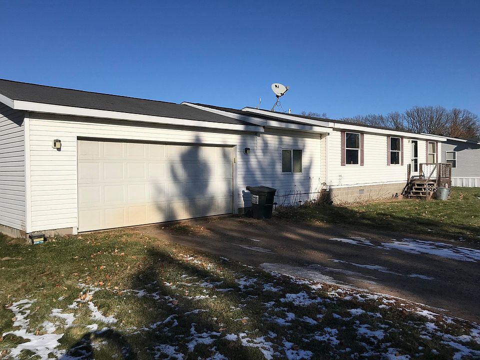 1st image of 22534 Kruse St