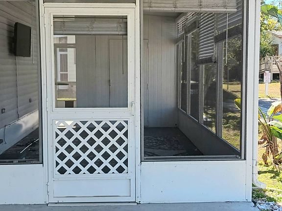 5th image of 100 Hampton Rd Lot 298