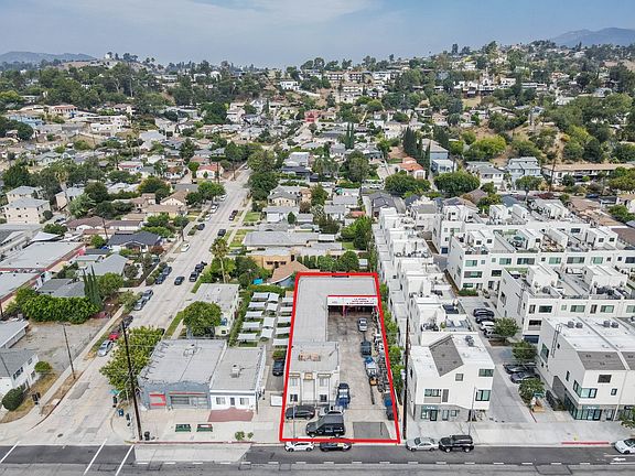 2nd image of 4509 Eagle Rock Blvd