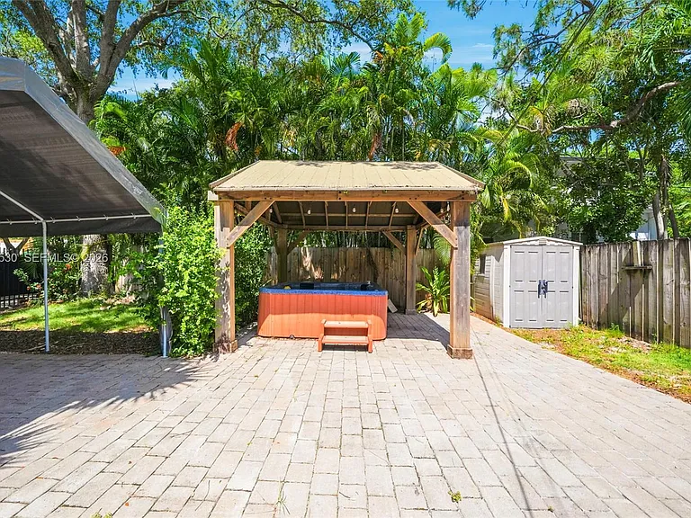 2301 Tequesta Ln — Photo 30