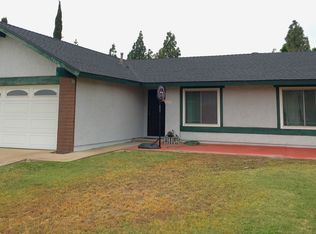 7460 Kempster Ave, Fontana, CA 92336