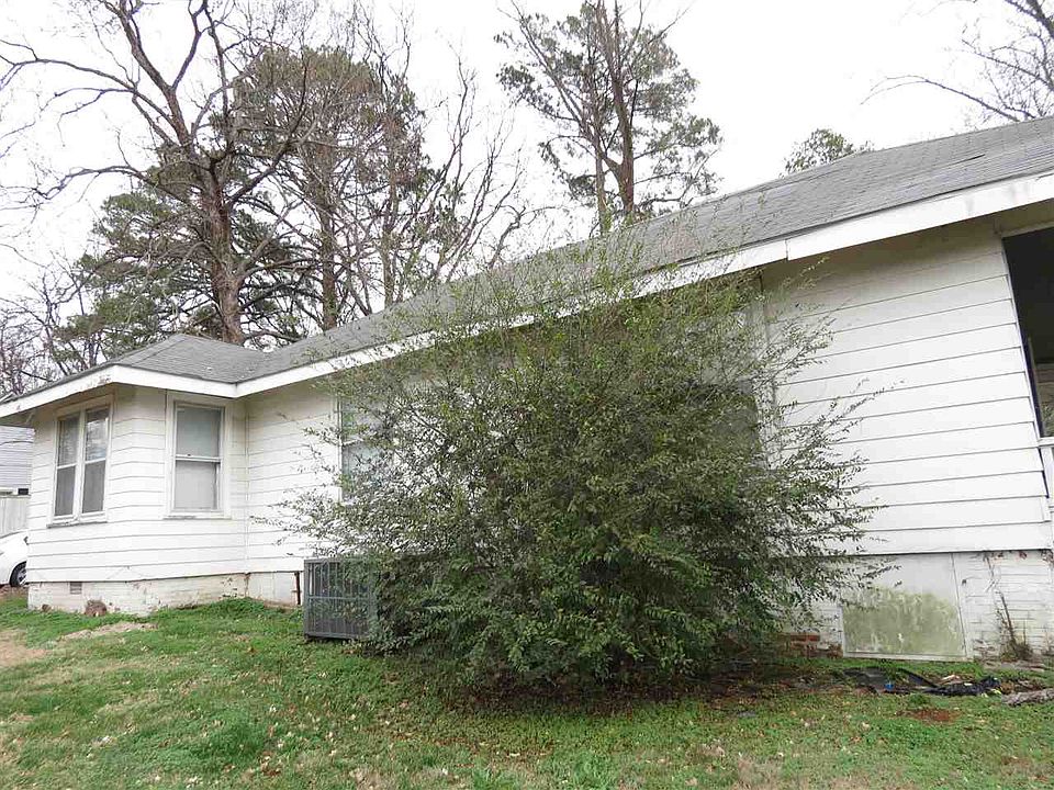 2nd image of 316 Tucker St