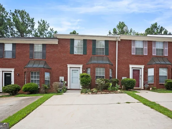 5739 Windfall Ln, Lithonia, GA 30058