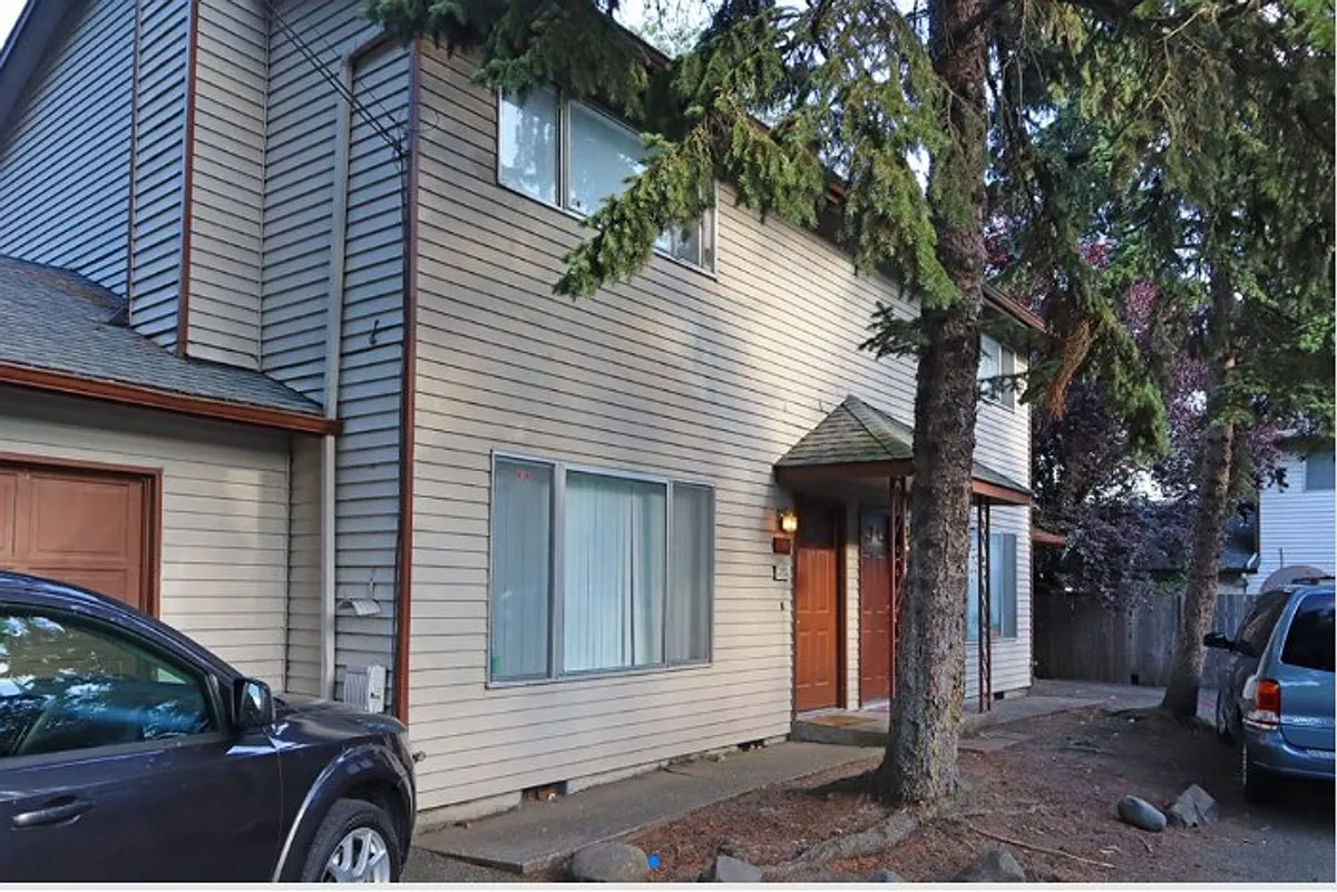 Building Photo - 8726-8756 SE Henderson St #8737-8805