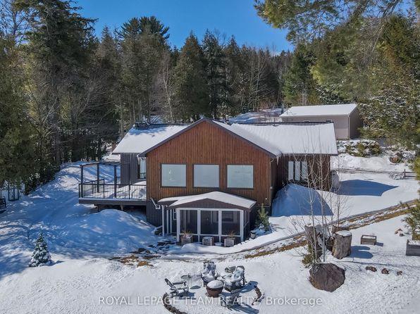 31 Glofcheski Ln, Madawaska Valley, ON K0J 1B0