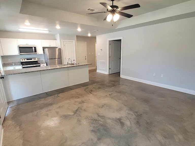 13535 Landon Ln #2 — Photo 4
