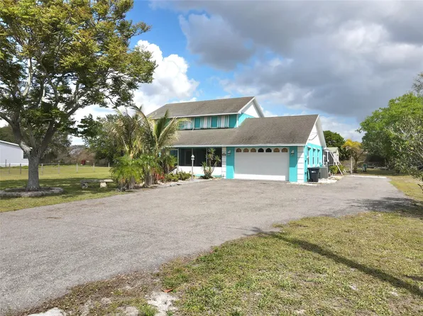 7945 SE 57th Drive, Okeechobee, FL 34974
