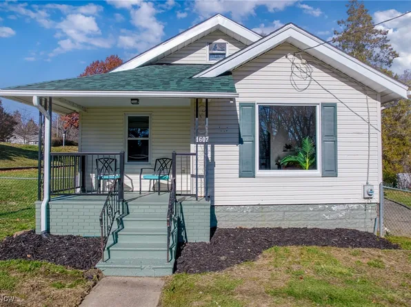 1607 20th St NE, Canton, OH 44714