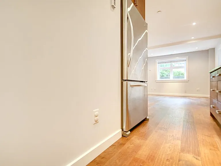 1130 E 14th Ave #2 — Photo 13