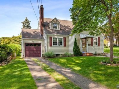 637 Penn Ave, Teaneck, NJ, 07666